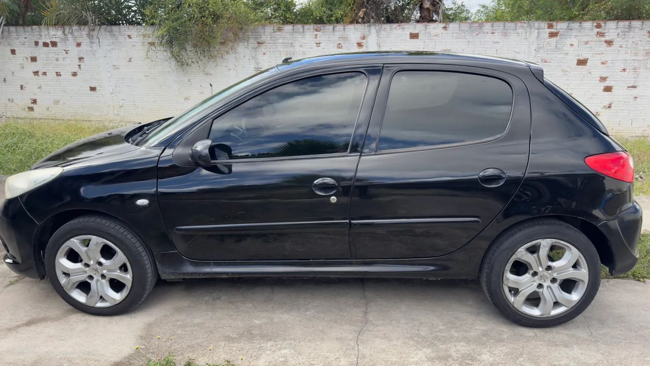 Peugeot 207 2011