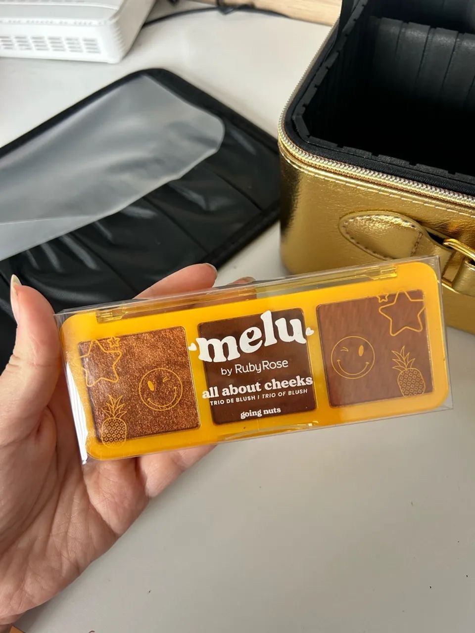 VENDO MAQUIAGENS DIRETO DA FÁBRICA RUBY ROSE - Foto 5