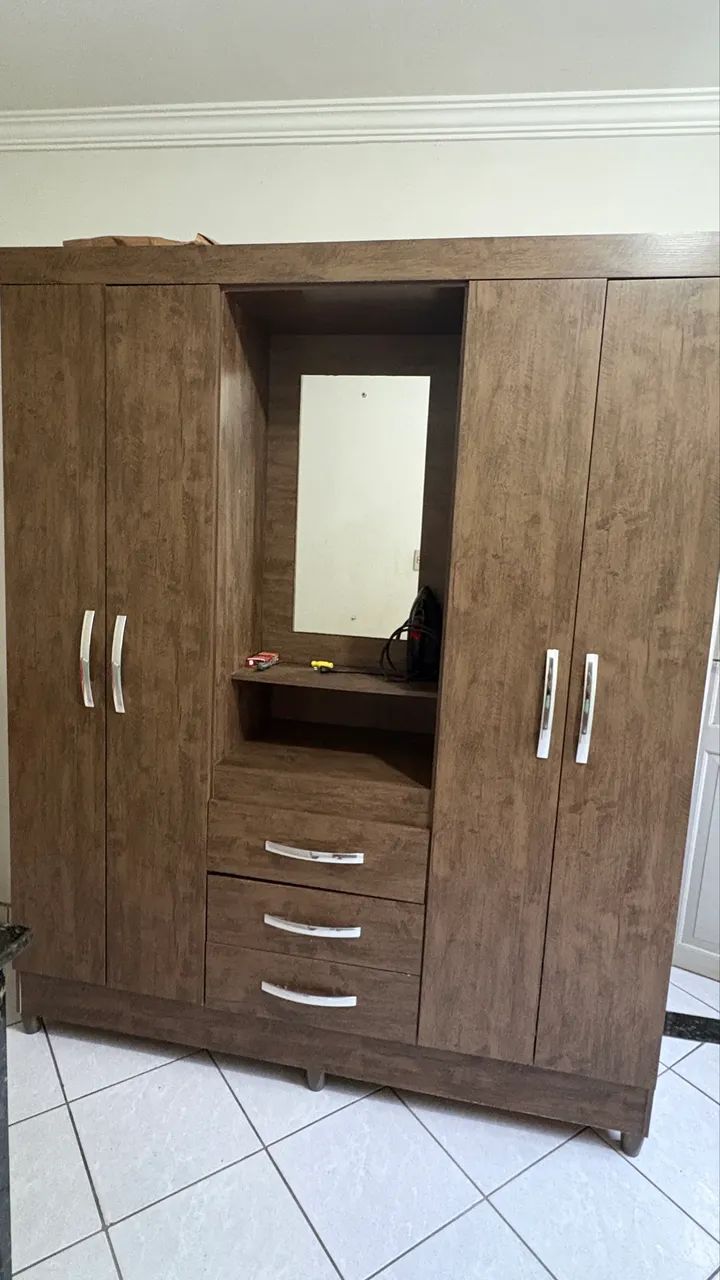 VENDE-SE GUARDA-ROUPA DE SOLTEIRO - Foto 5