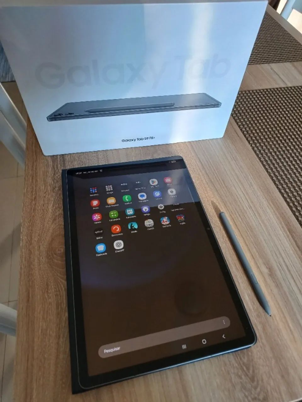 Tablet Samsung Galaxy Tab S9 FE+ - Estado de novo - Foto 5