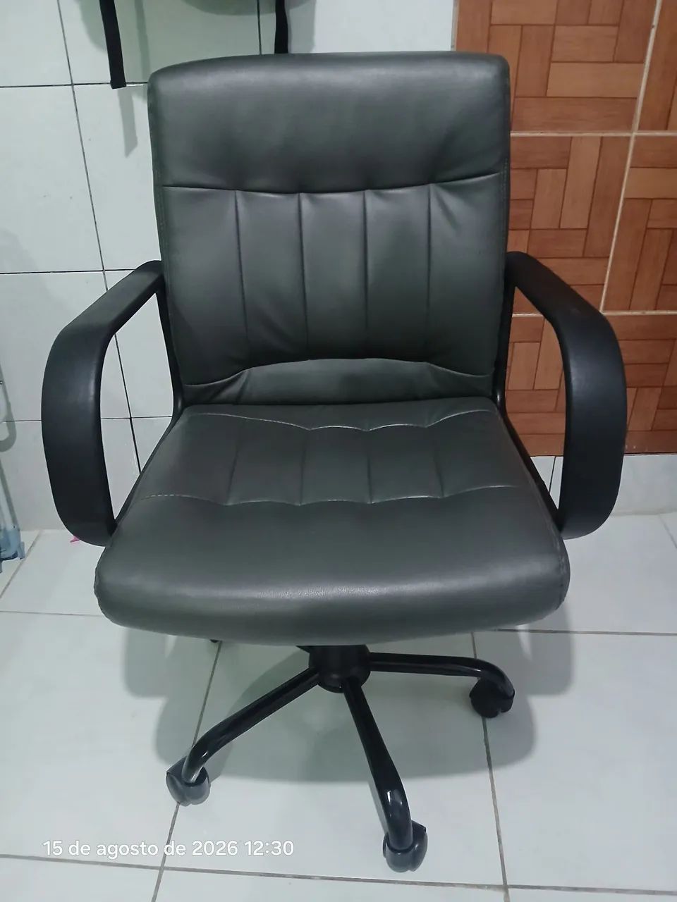 Cadeira de escritório  - Foto 3