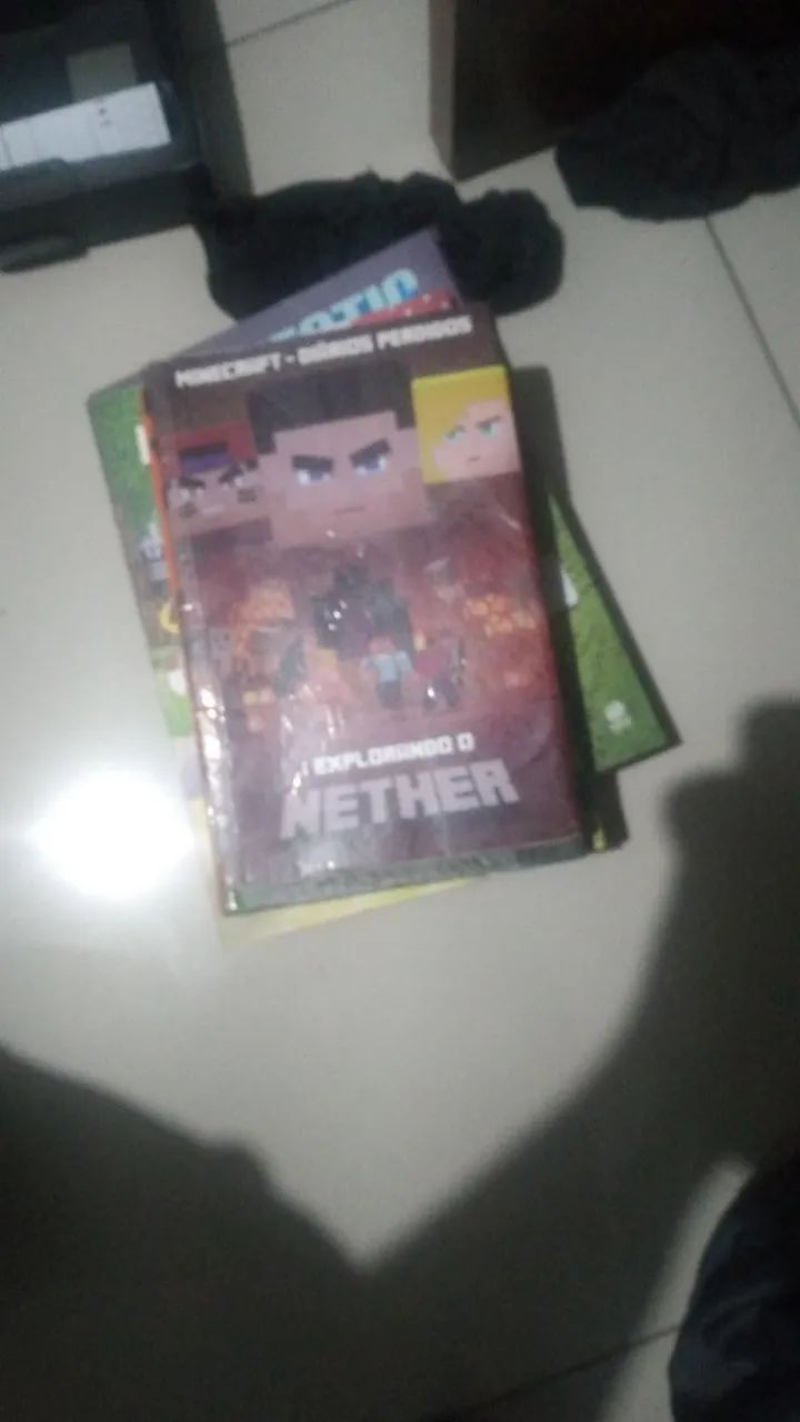 3 Livros Minecraft, Bibi Tatto, Nether e Espetacular - Foto 5