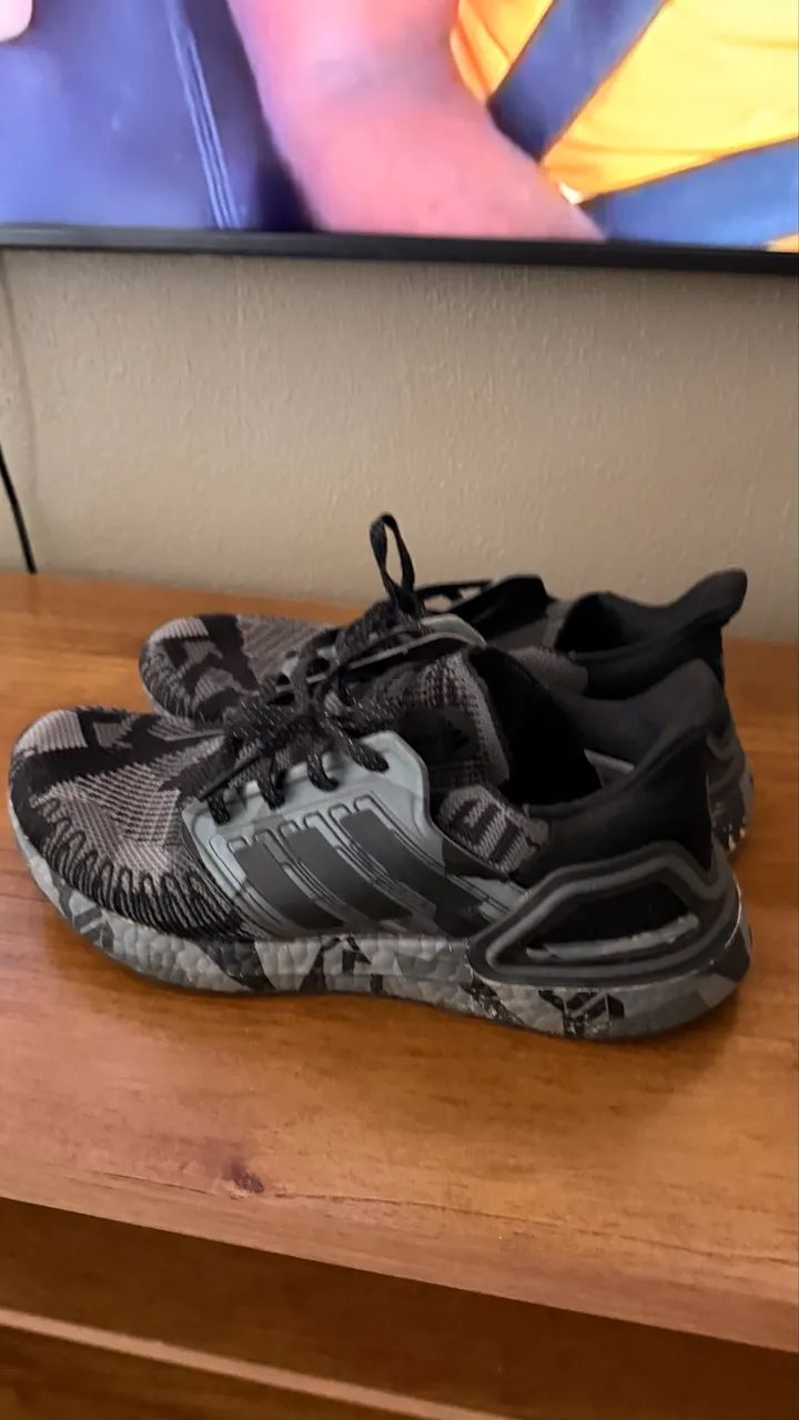 Tênis adidas original em excelente estado  - Foto 3