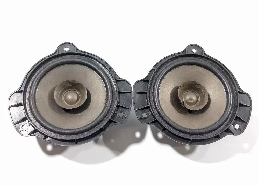 Par de alto falante Original Kwid. 