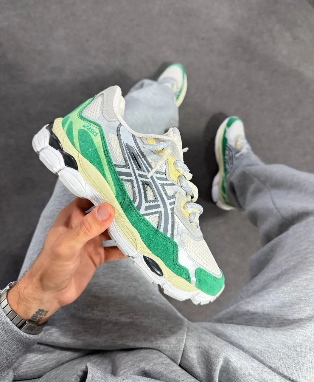 Tênis Asics Gel disponível do 34 ao 43 