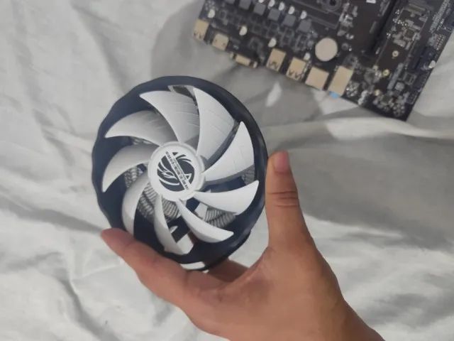 Placa-mãe VX Pro + Cooler de Processador (Excelente Estado / Testada) - Foto 3