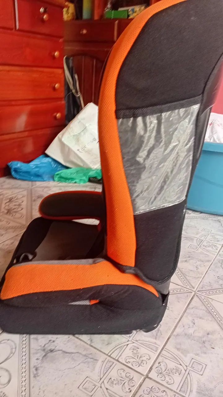 Cadeira infantil para carro - Foto 6