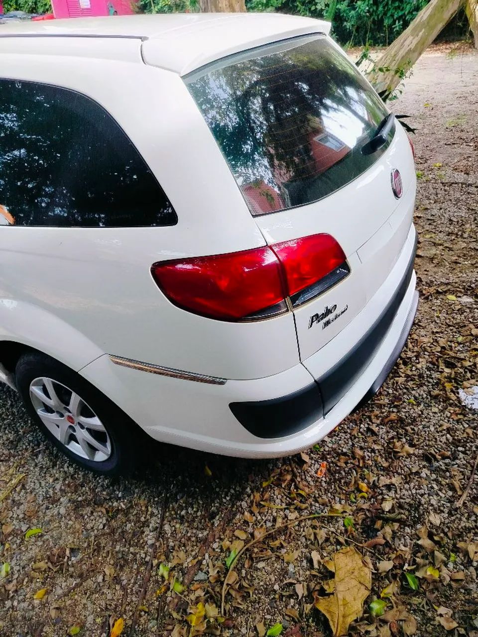 Fiat Palio Week. Attractive 1.4 Fire Flex 8V 2014 - Foto 2