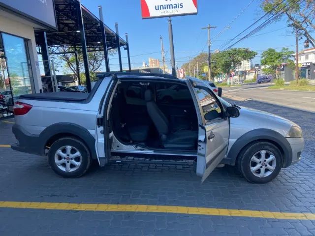 Fiat Strada Trekking 1.6 16V Flex CD 2014 - Foto 4