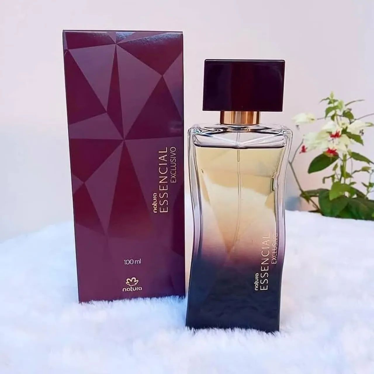 ESSENCIAL EXCLUSIVO FEMININO