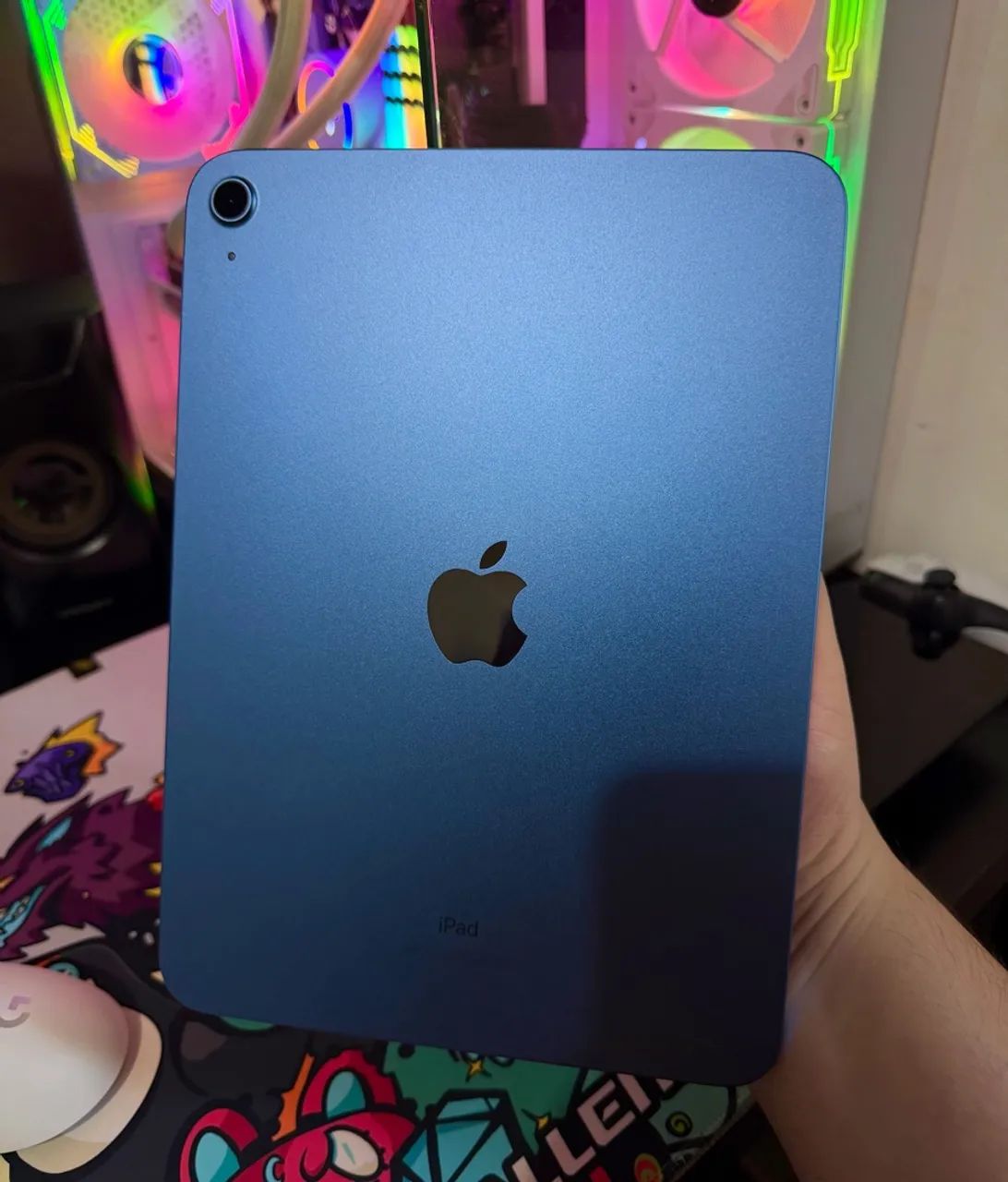 iPad 10 Geração, Azul, 64GB com Caneta e Teclado - Foto 2