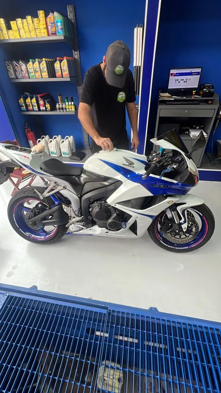 Honda Cbr600rr  - Foto 5