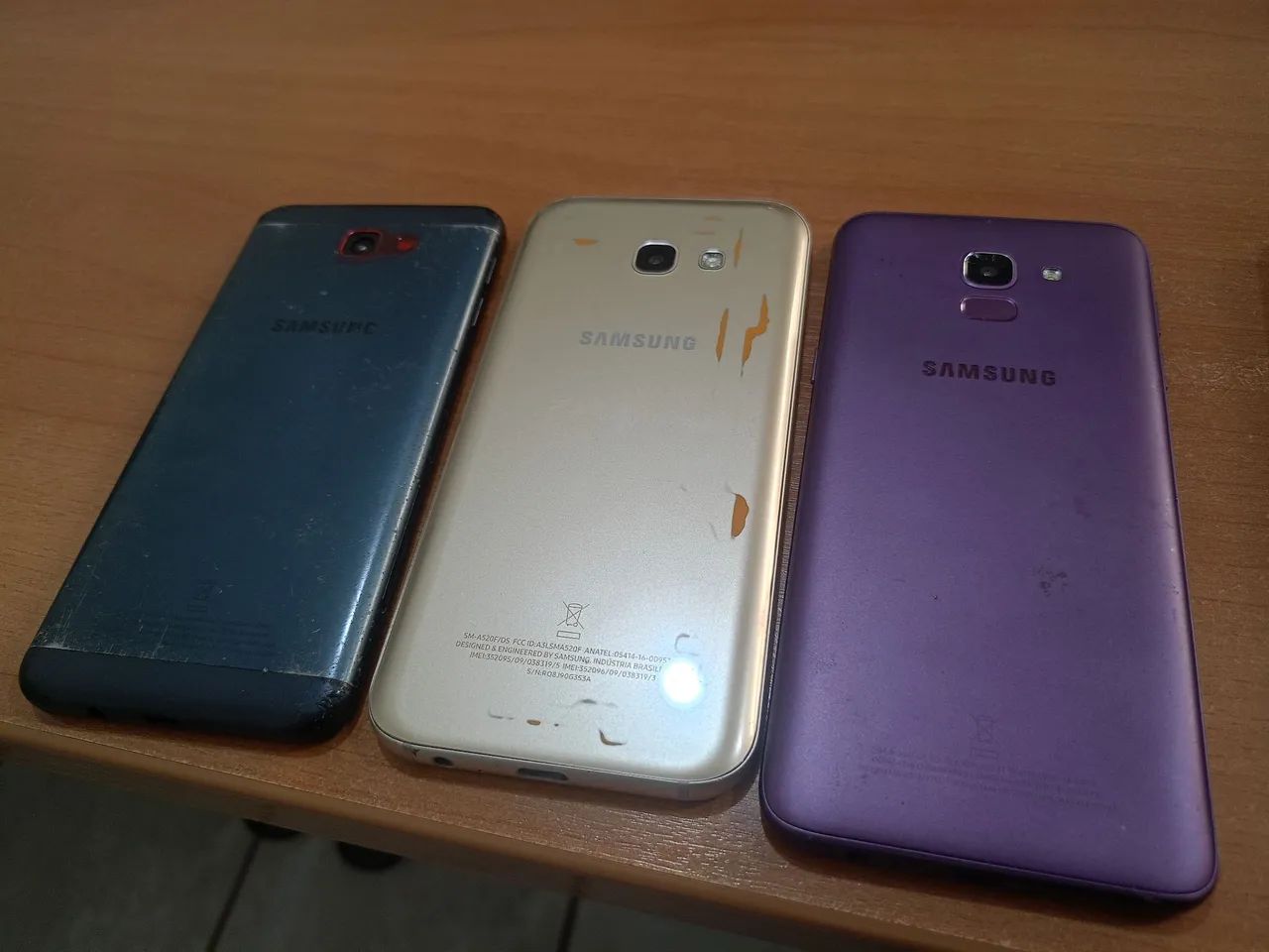 Lote celulares poco x3 e mais 3 Cel Samsung - Foto 4