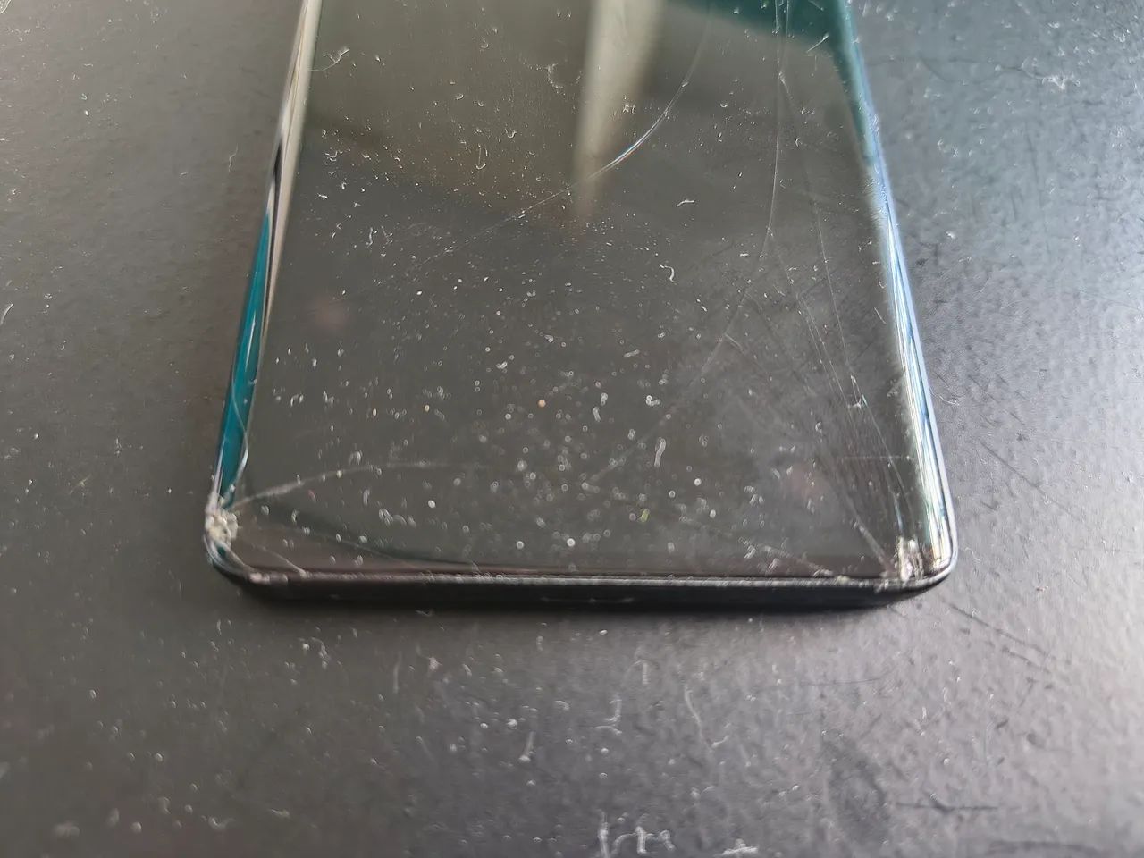 Moto Edge 40 preto usado  - Foto 2