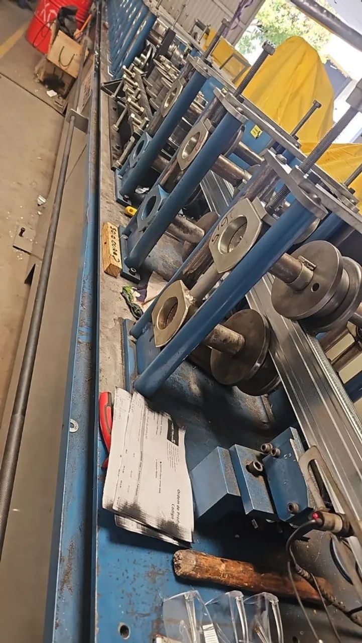 Perfiladeira de caibro Galvanizado 