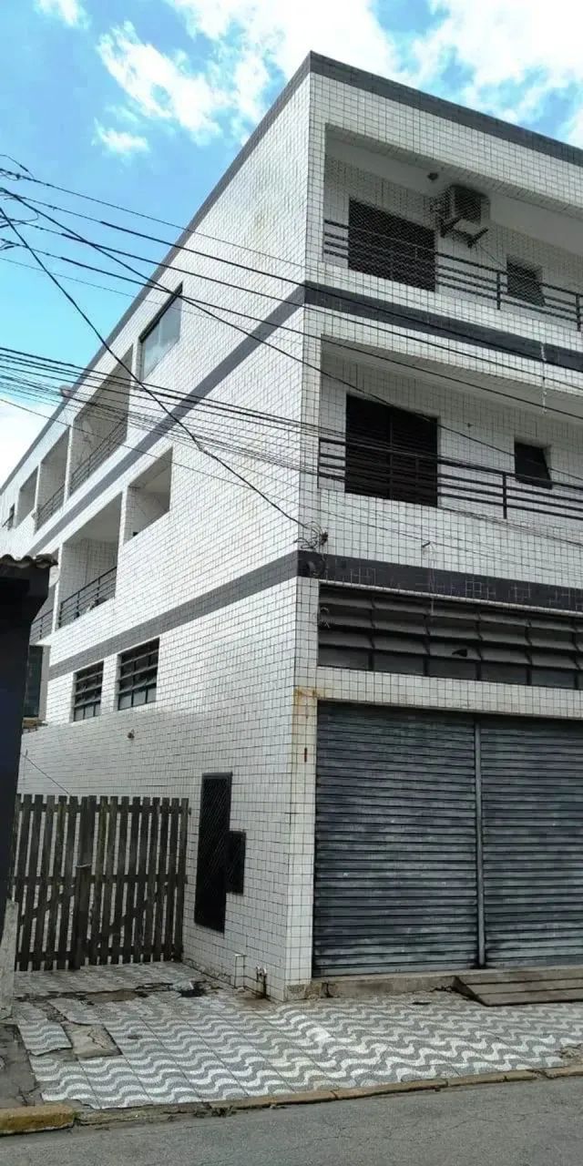 Galpão Comercial para aluguel tem 200 M² no  Centro - Mongaguá - SP - Foto 4