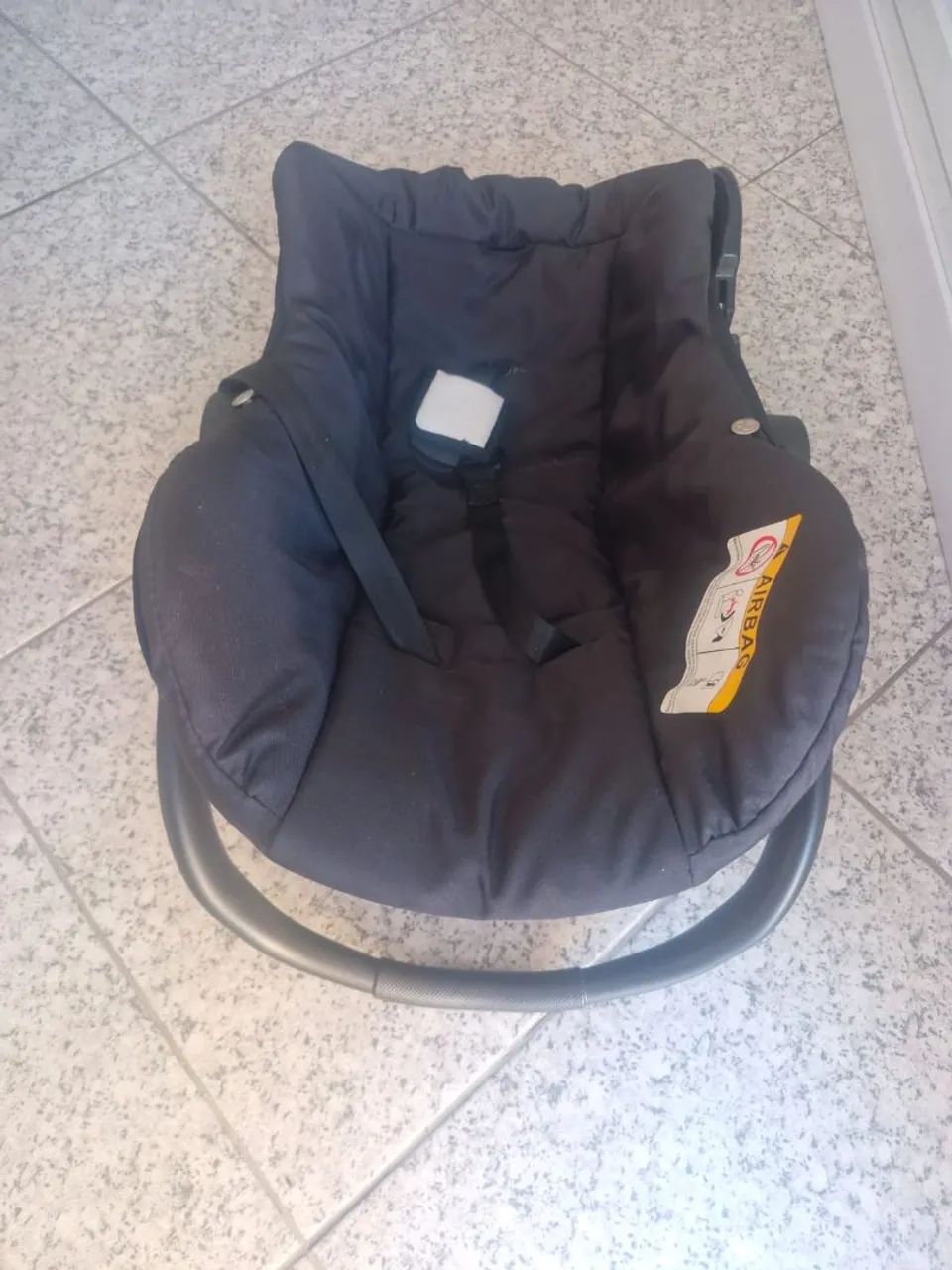 Bebê Conforto Preto para Carro - Foto 3