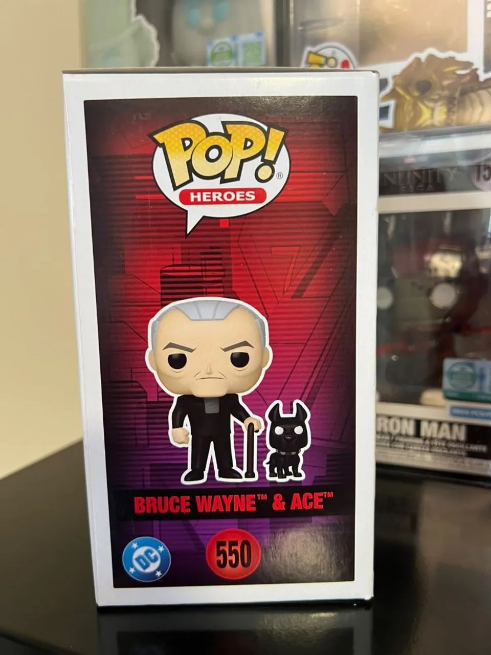 Funko pop Bruce Wayne & ace #550 - Foto 2