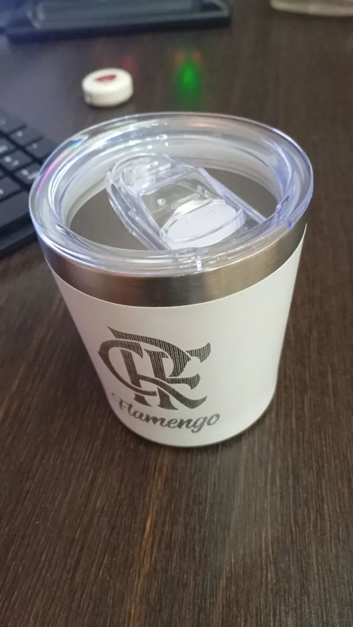 Laser gravação copos térmicos, acompanha programa garito para chaveiros e canetas e a mesa - Foto 3