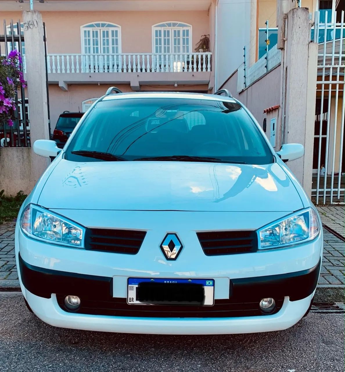 Renault Megane GRAND TOUR DYNAM. HI-FLEX 1.6 16V 2012