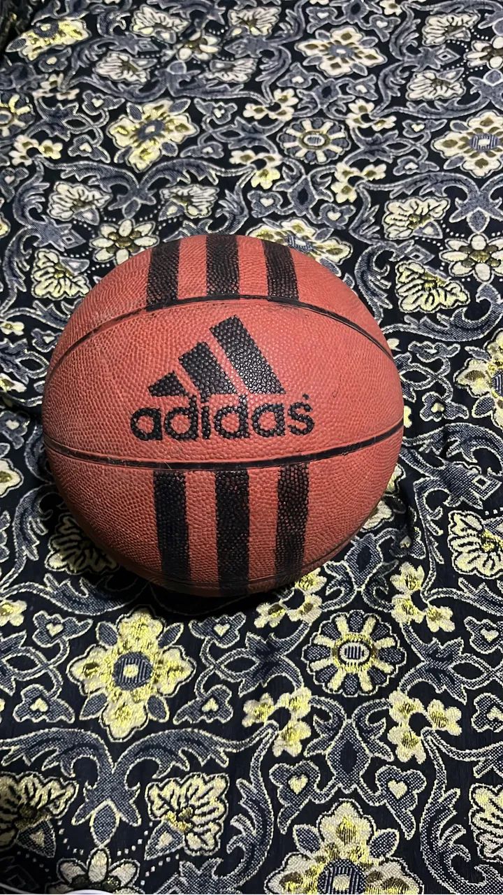 Bola de basquete 3 stripes adidas 