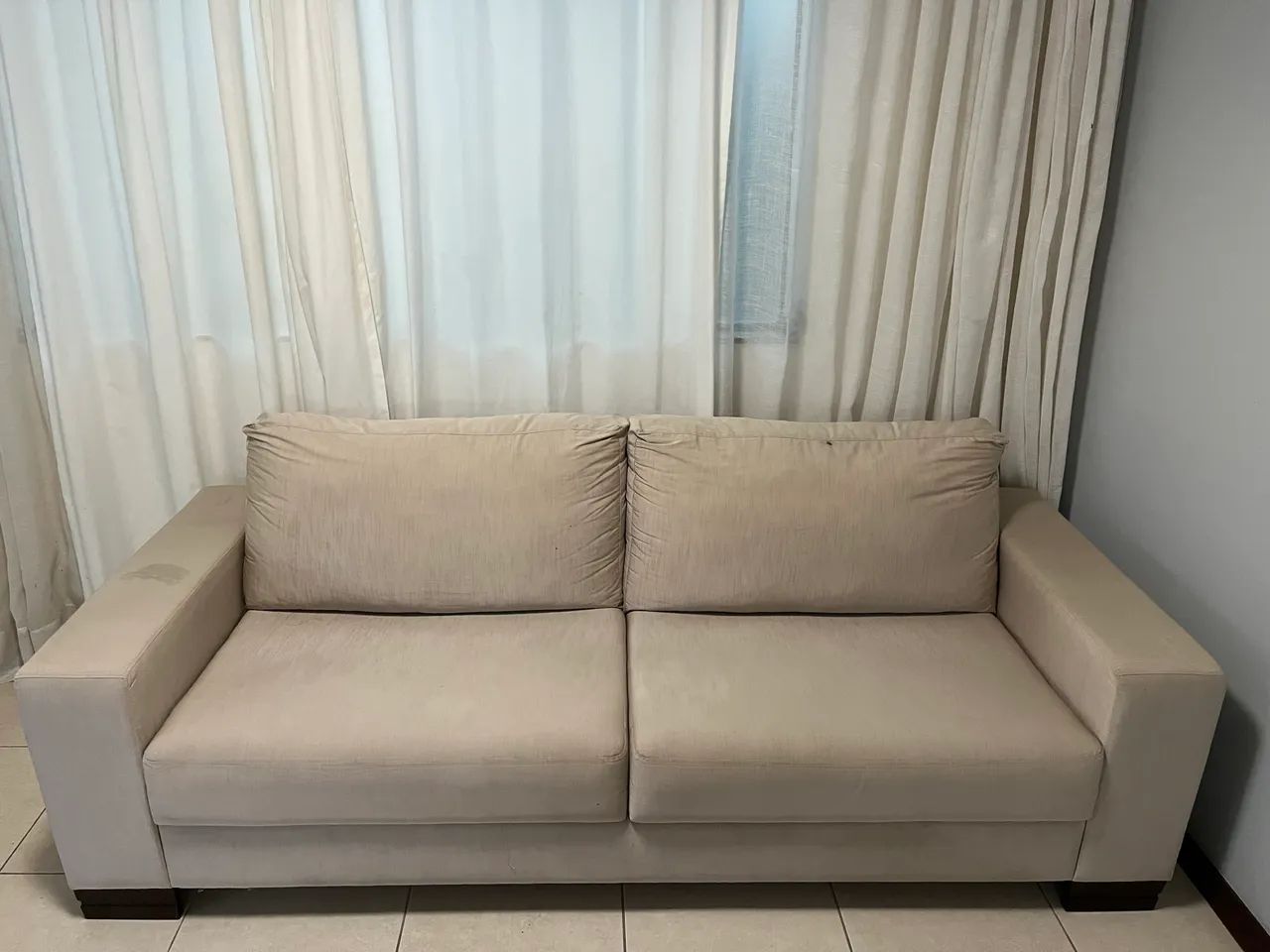Sofá moderno. Semi novo. - Foto 4