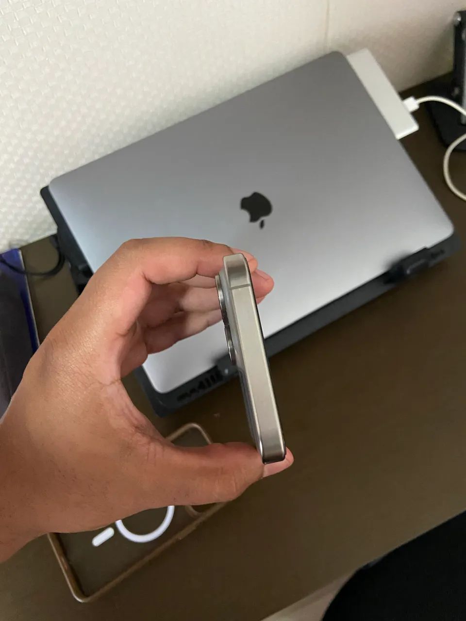 iPhone 15 Pro Max Impecável 