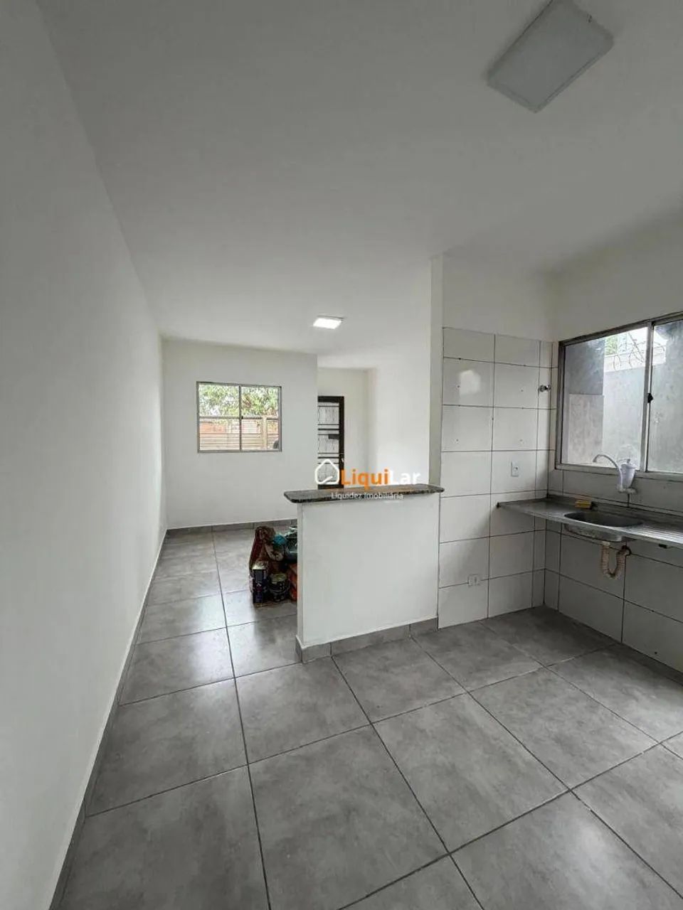 Jardim Noroeste com 2 Quartos, Amplo Quintal e Totalmente Reformada - Foto 4