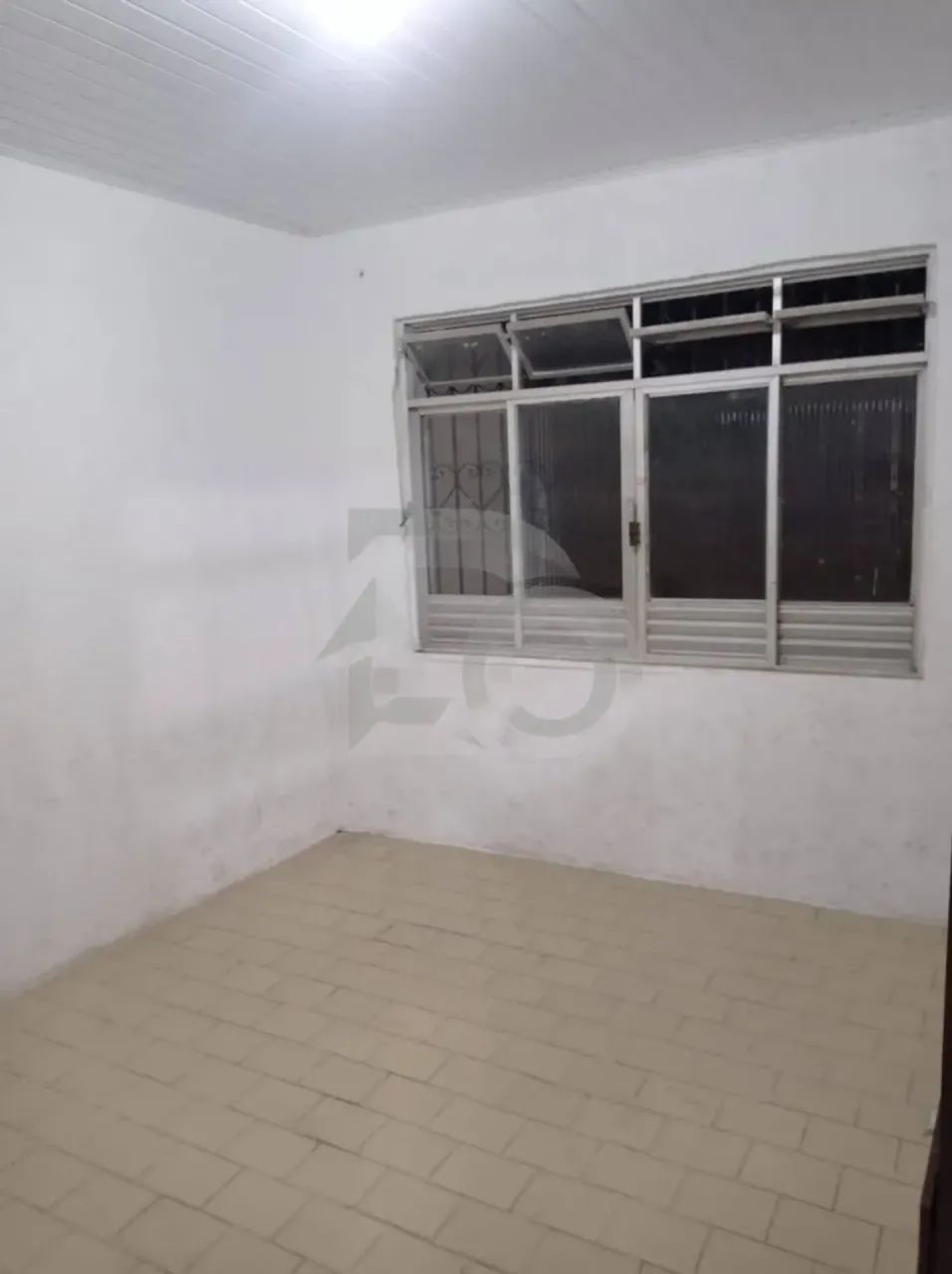 Casa no Bairro Industrial de 4 Quartos com Quintal e Área de Serviço - Foto 3