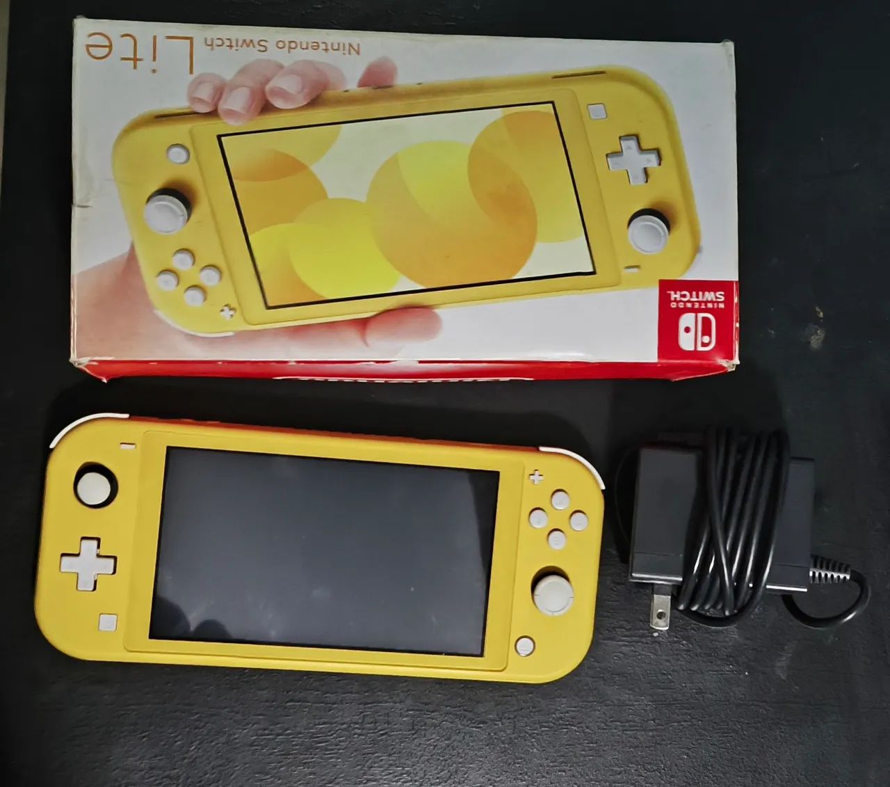 Nintendo switch lite em ótimo estado + cartão SD 64gb - Jogos de