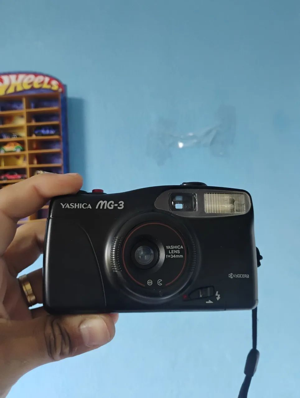 Câmera analógica yashica MG-3 linda