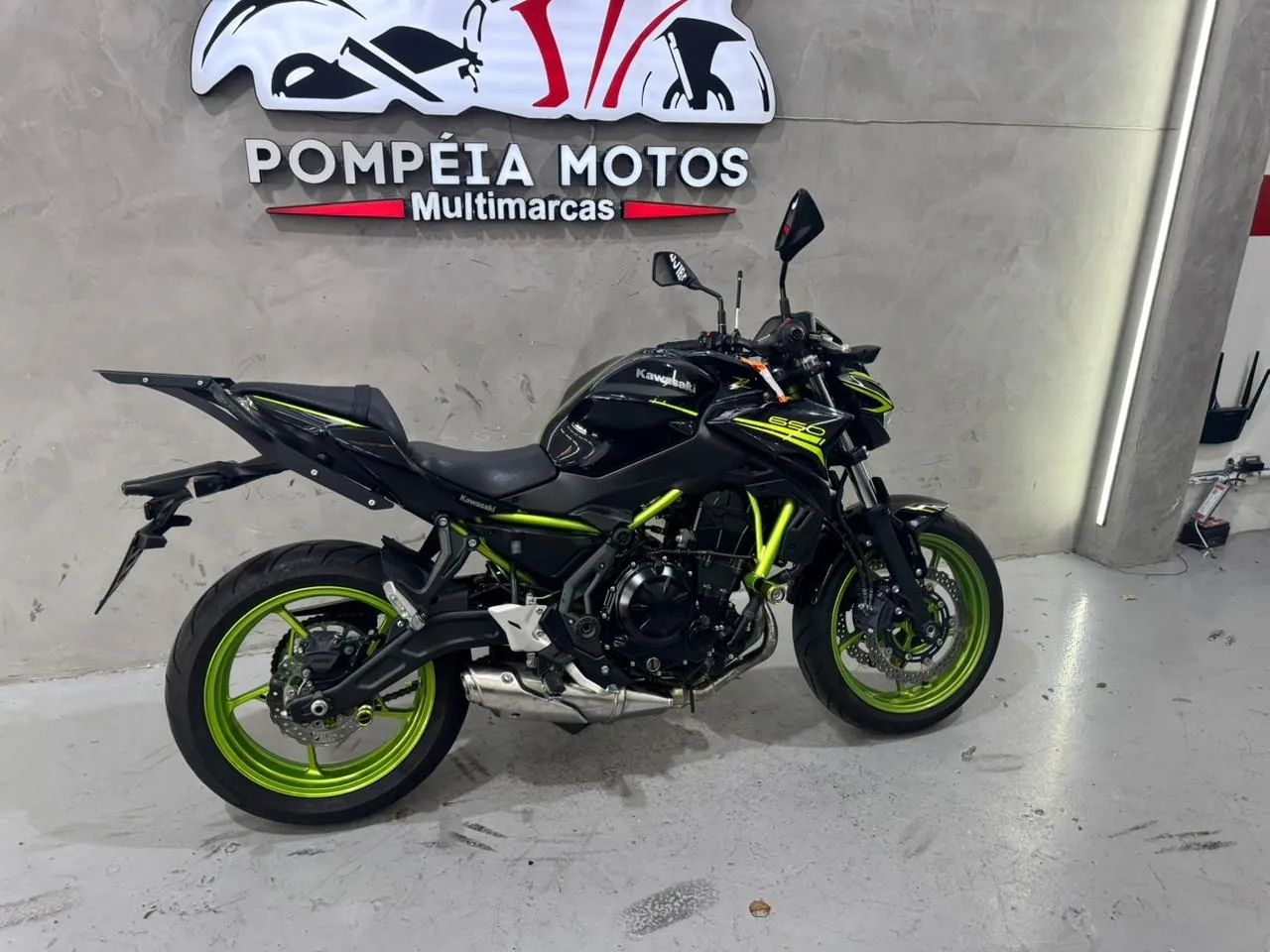 Kawasaki Z 650 - Foto 2