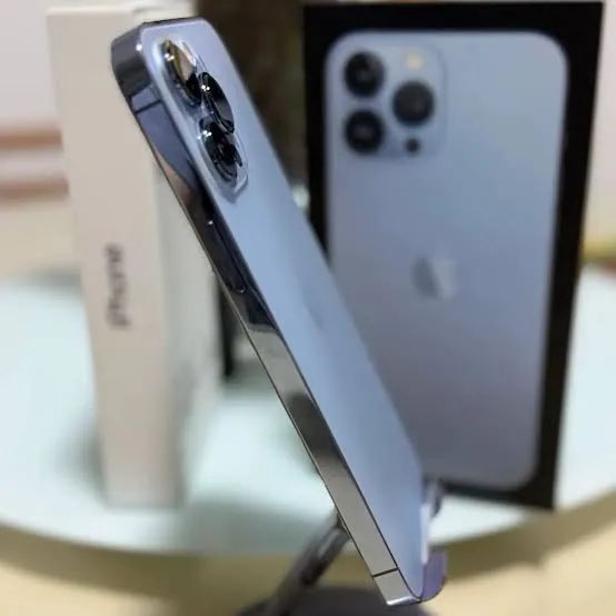 iPhone 13 Pro Max  - Foto 2