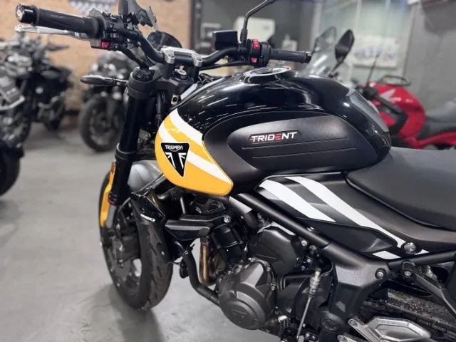 TRIUMPH TRIDENT 660 2026 - Foto 5