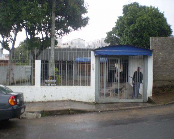 Casa à venda com 3 dormitórios em Vila nova, Porto alegre cod:C362
