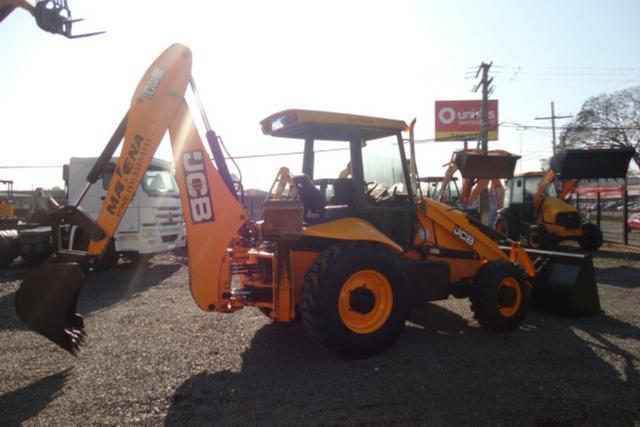 JCB 3C 2011/2011, ótima oportunidade! - Foto 4