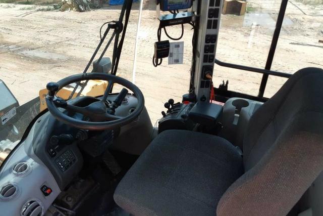 Pá Carregadeira Volvo l90f Agio - Foto 5