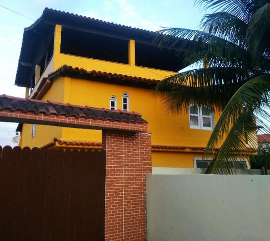 Vendo/Alugo Casa c/ 3 Andares ou Apartamentos Privilegiada no Centro de Iguaba Grande