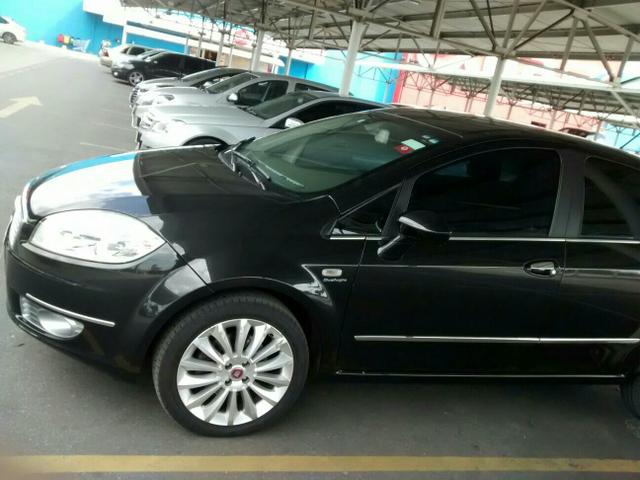 Vendo Fiat Linea Absolute. Motor e-Torq 1.8