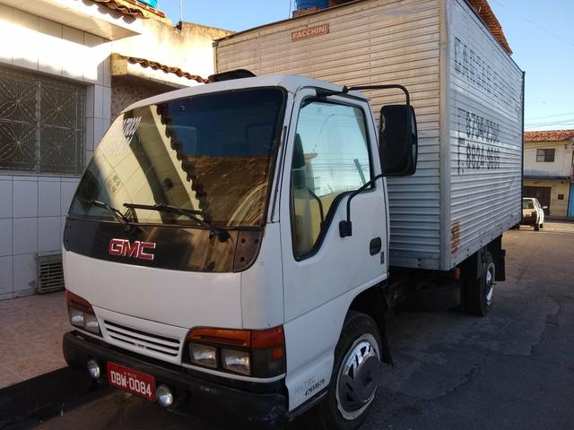 Vendo um caminhão GMC - Foto 4