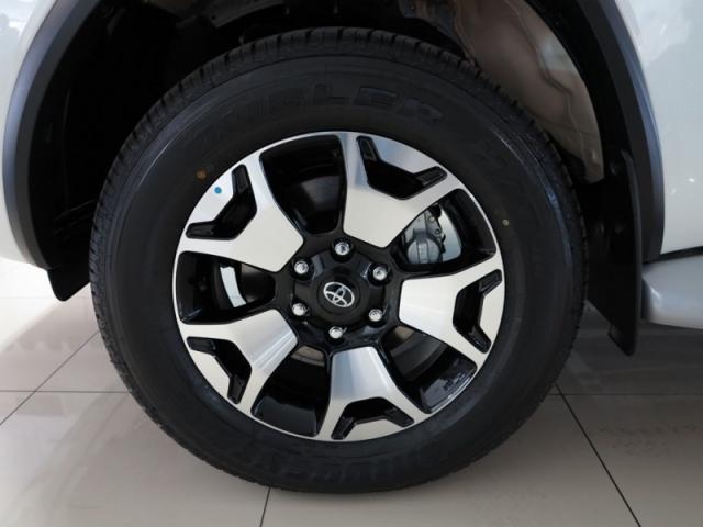 TOYOTA HILUX SW4 2.8 SRX DIAMOND 4X4 7 2019 - Foto 13