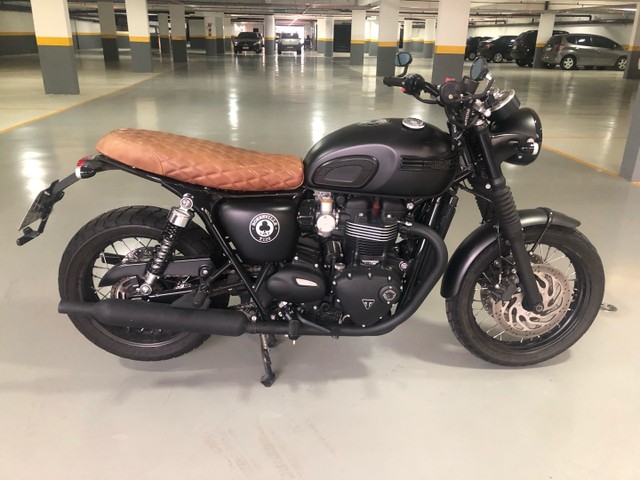 TRIUMPH BONNEVILLE T120 BLACK 2020