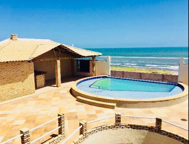 Casa de Praia ALTO PADRÃO e STATUS Diferenciado Frente ao mar Iparana
