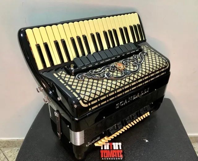 Acordeon Scandalli Super IV - Oitavado - Foto 2