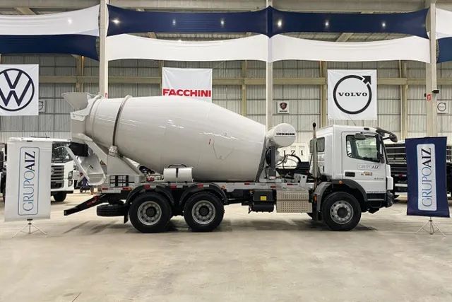 Caminhão Mercedes-Benz Atego 2730 6x4 Betoneira 8m Liebherr - Foto 8