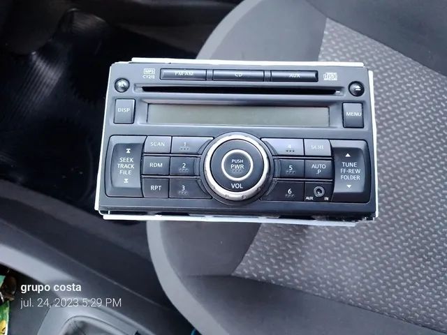 Rádio do Nissan versa