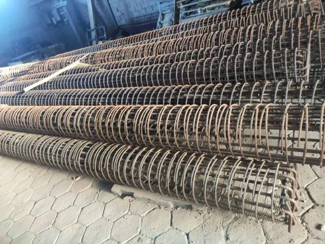 Tubulão para Pontes, contém Vergalhões de 20 mm e 25 mm praticamente novos de 15 metros. 1