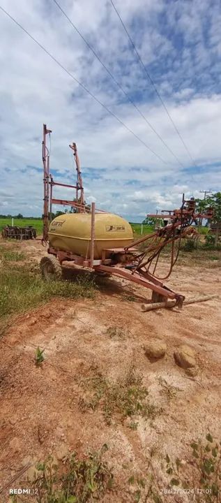 !!!OPORTUNIDADE PULVERIZADOR DE ARRASTO JACTO 2000 LITROS!!! 