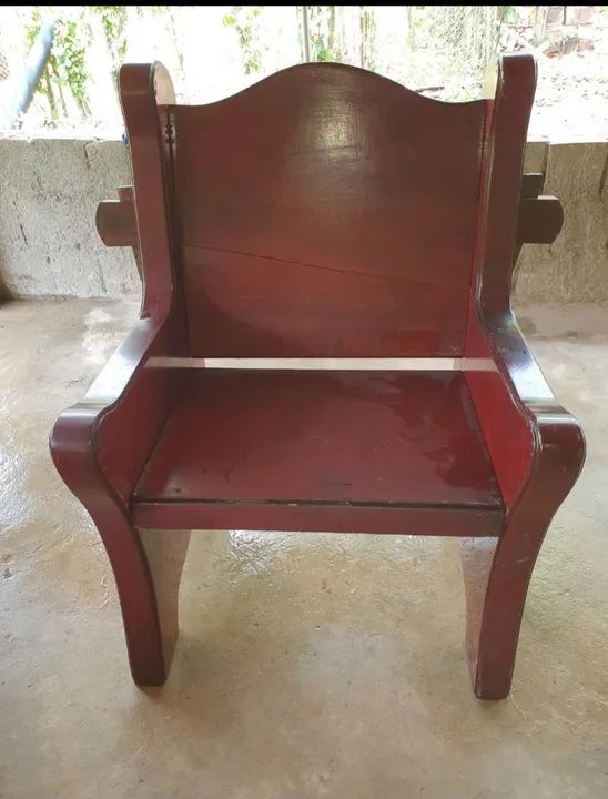 Conjunto de  poltronas e Sofá em Madeira Maciça - Rústico e Resistente - Foto 4