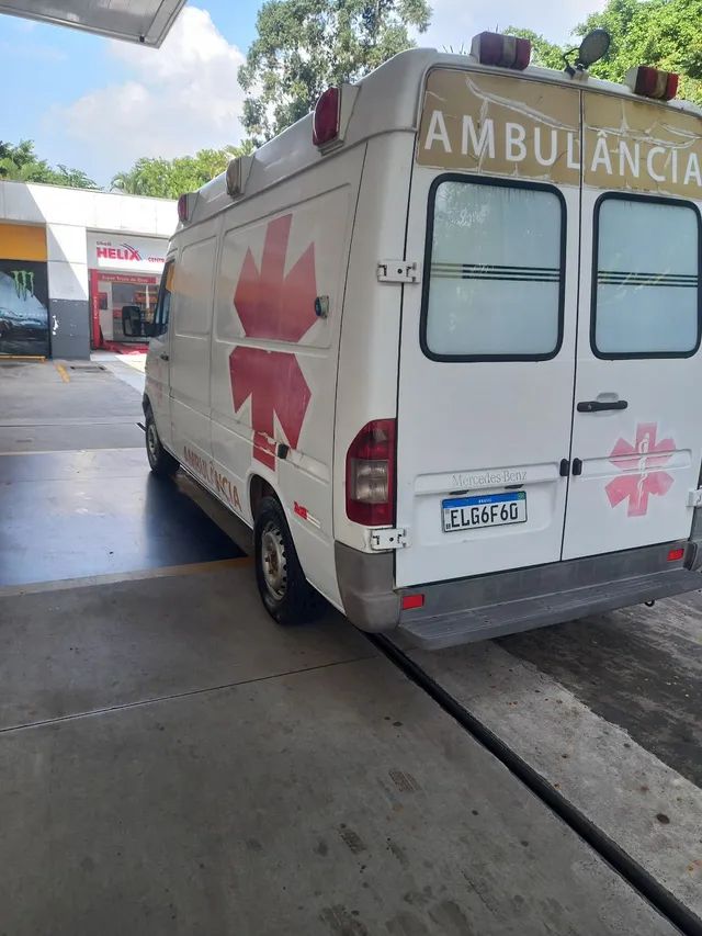 Ambulancia UTI sprinter 313 2010 - Foto 3